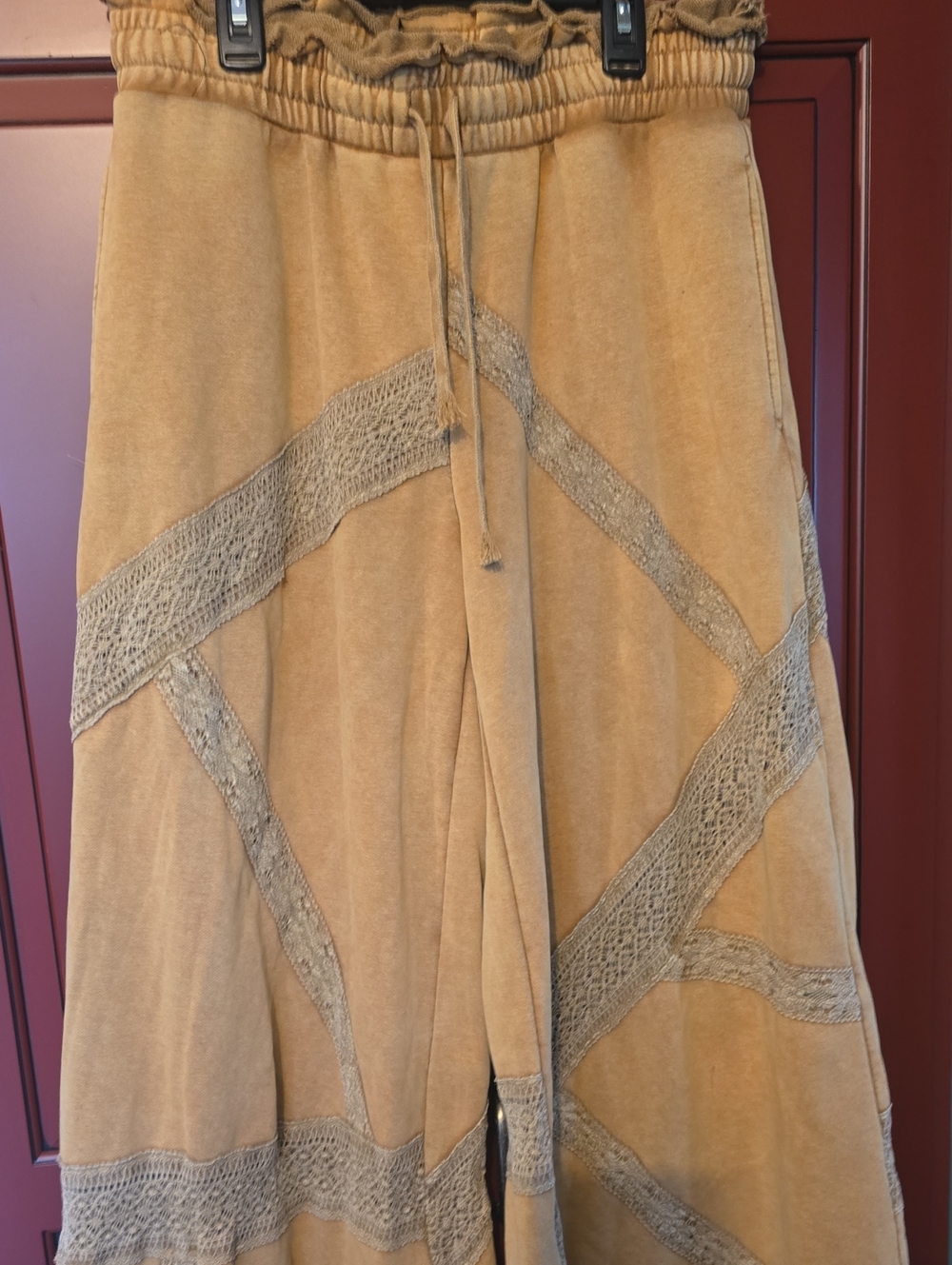 Women's Tan Lace-Trim Drawstring Pants